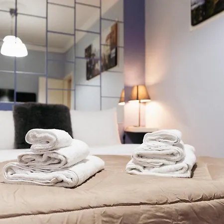 Charming 85sqm With Panoramic City-views *